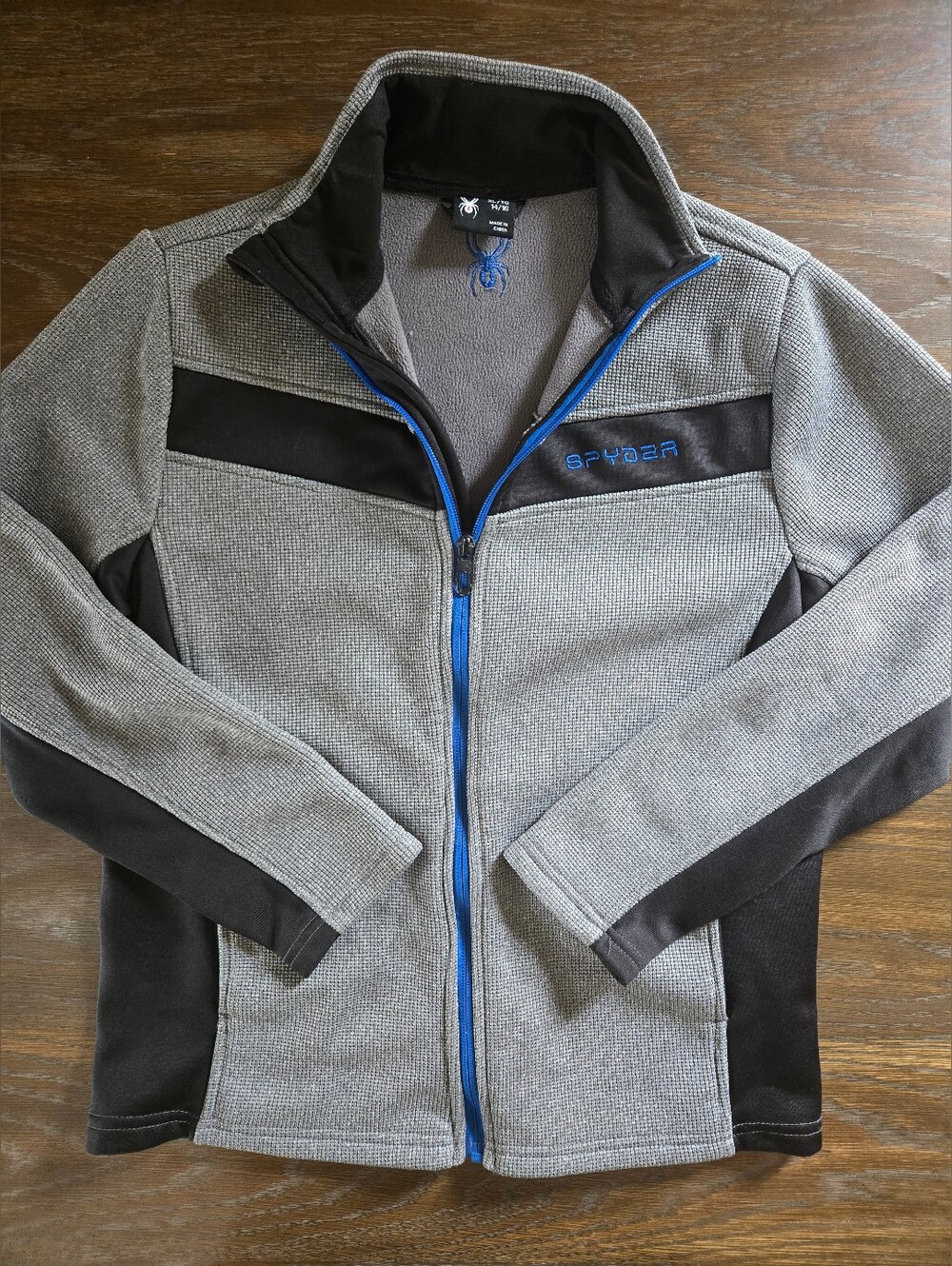 🕷SPYDER Kids Gray And Black Jacket with Black Panels and Blue Zip